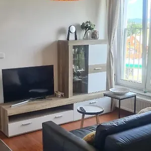https://la-casa-blanca.marianskelaznehotels.net
